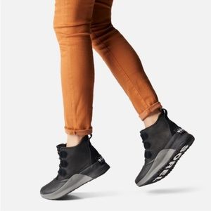 Sorel Women's Out N About III Classic Ankle  Boots Waterproof